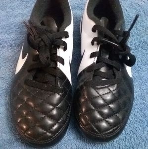 Nike Soccer Tiempo cleats 12c